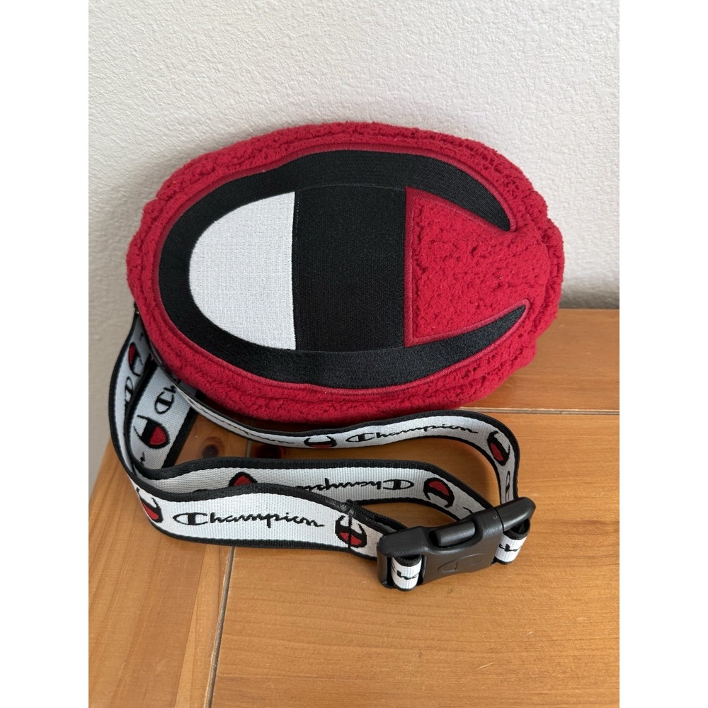 Sherpa‎ Style Champion Logo Cross Body Bag/Fanny Pack Unisex
